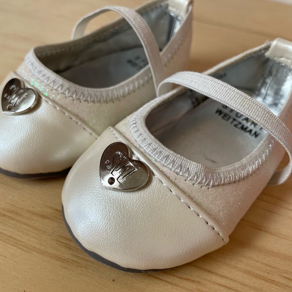 Stuart Weitzman Baby Shoes - Size 1 - Picture 8 of 8